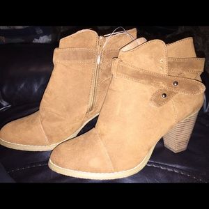 Hot Kiss Ankle Boots, NEW